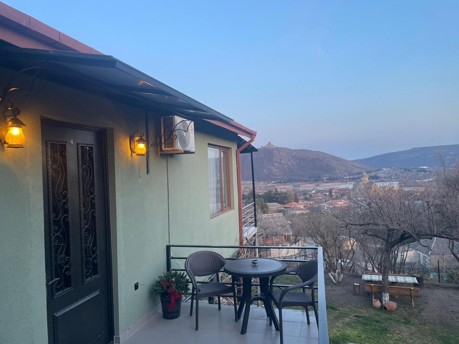 Apartament Panorama Mtsʼkhetʼa Zewnętrze zdjęcie